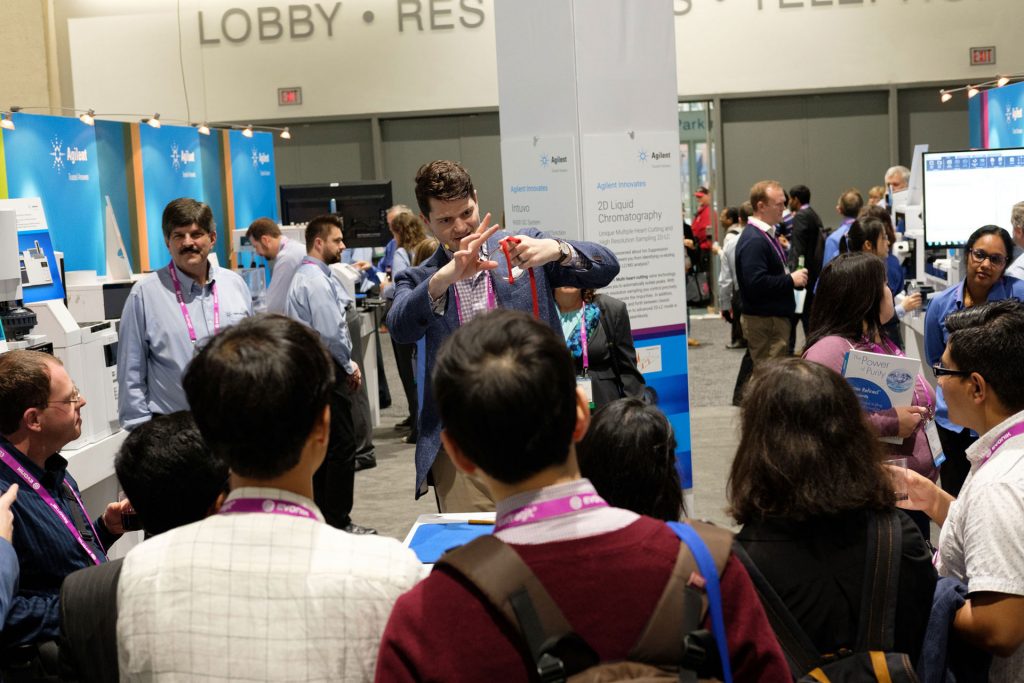 Agilent-San-Diego-Trade-Show-Gallery William Rader Agilent Trade Show Magician